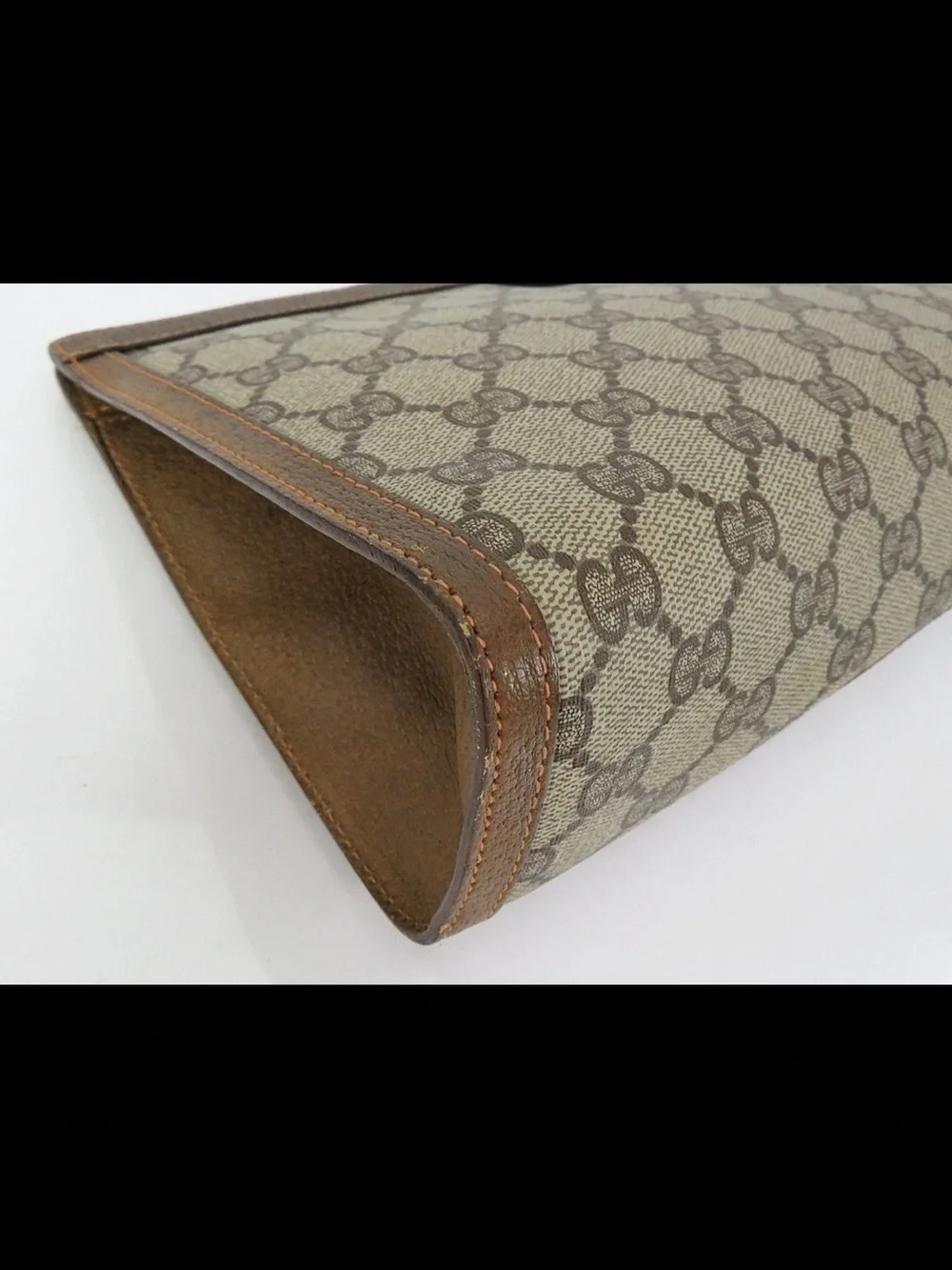 Gucci Beige GG Canvas and Brown Leather Clutch with Green-Red Web